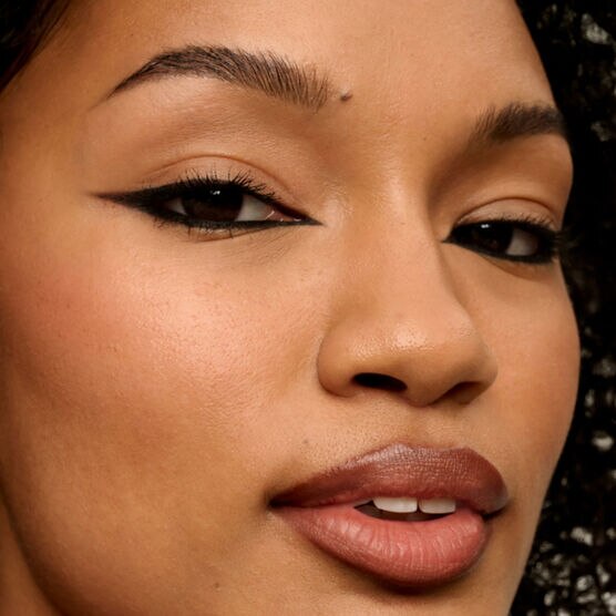 BADgal Eyeliner Pitch Black 0